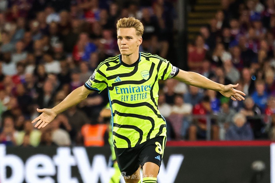 中国男篮确 中国男篮确