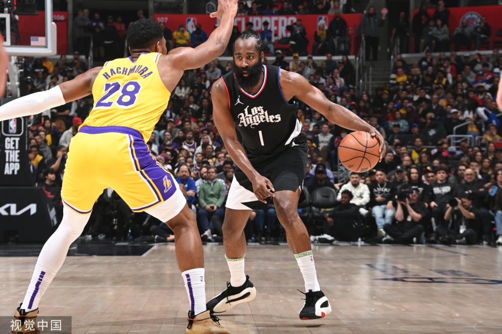 西蒙斯的故 西蒙斯的故